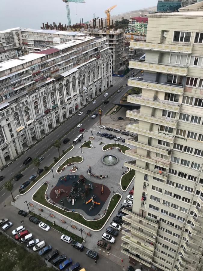 Apartment By The Sea Batumi Exterior photo